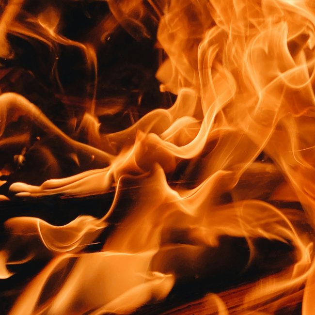 triangulo fuego